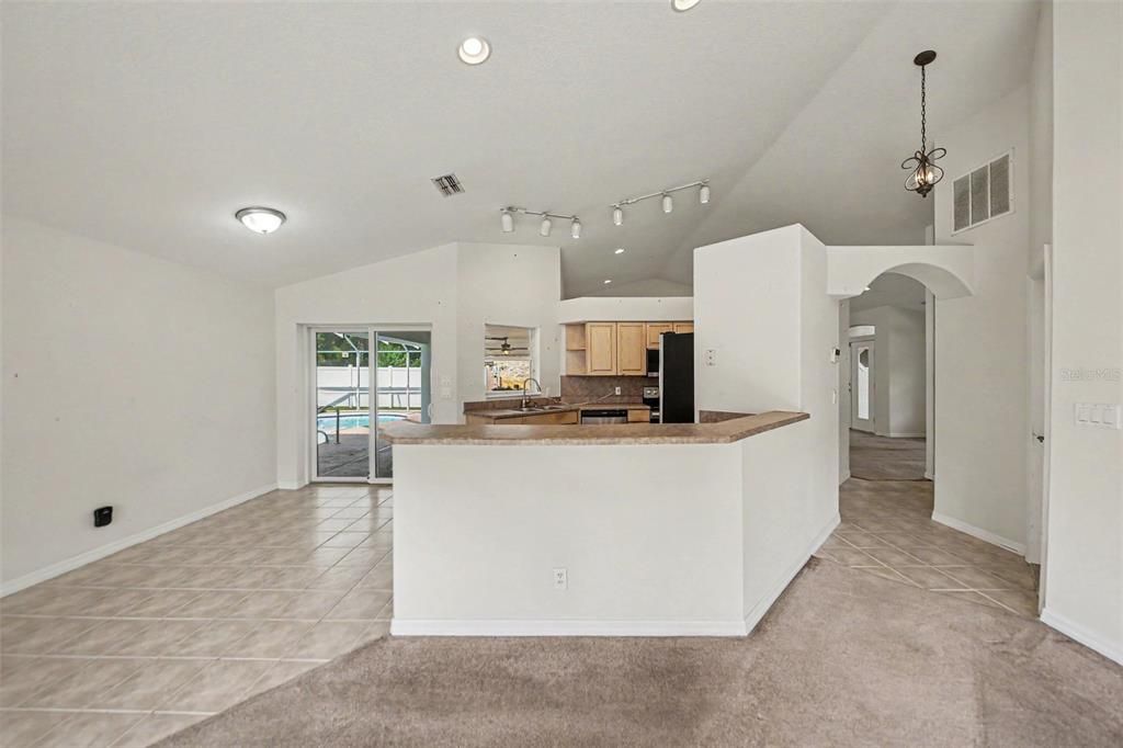 For Sale: $370,000 (3 beds, 2 baths, 2060 Square Feet)