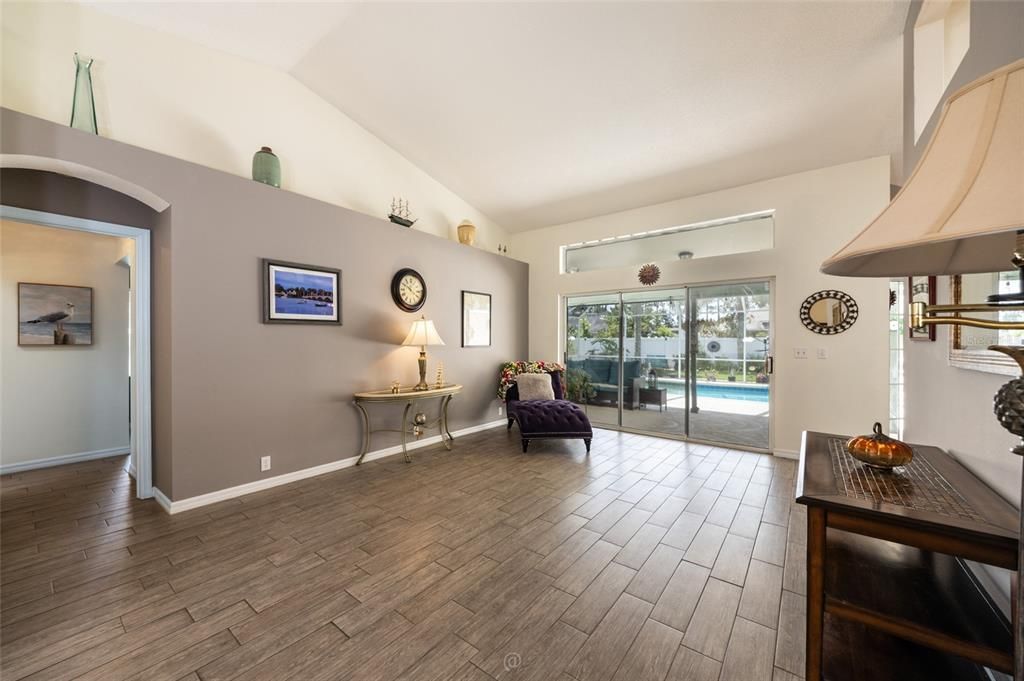 For Sale: $515,000 (3 beds, 2 baths, 2186 Square Feet)