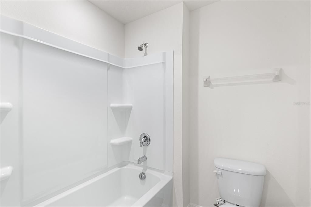 В аренду: $2,700 (5 спален, 3 ванн, 2674 Квадратных фут)