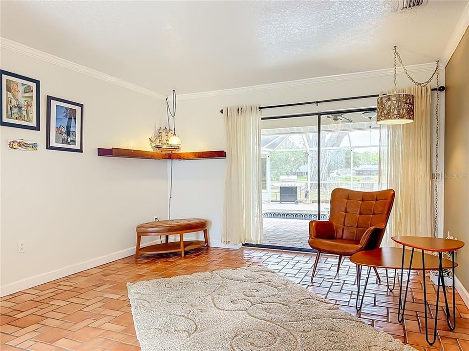 En Venta: $435,000 (2 camas, 2 baños, 1714 Pies cuadrados)