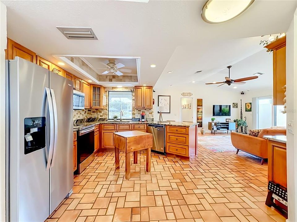 En Venta: $435,000 (2 camas, 2 baños, 1714 Pies cuadrados)
