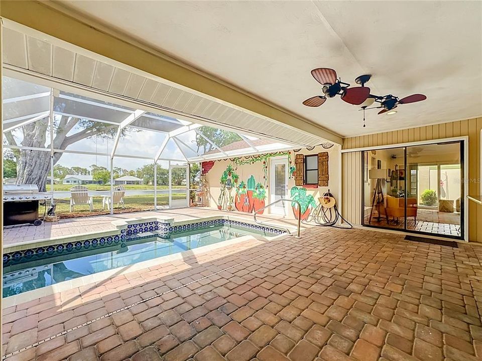 En Venta: $435,000 (2 camas, 2 baños, 1714 Pies cuadrados)
