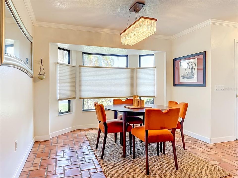 En Venta: $435,000 (2 camas, 2 baños, 1714 Pies cuadrados)