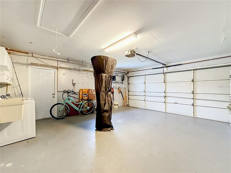 En Venta: $435,000 (2 camas, 2 baños, 1714 Pies cuadrados)