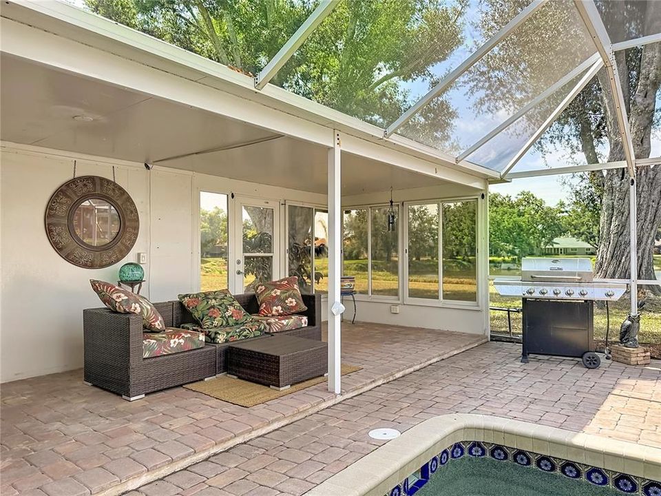 En Venta: $435,000 (2 camas, 2 baños, 1714 Pies cuadrados)