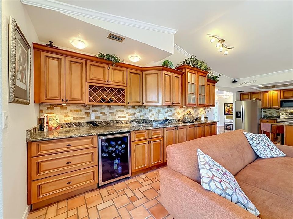 En Venta: $435,000 (2 camas, 2 baños, 1714 Pies cuadrados)