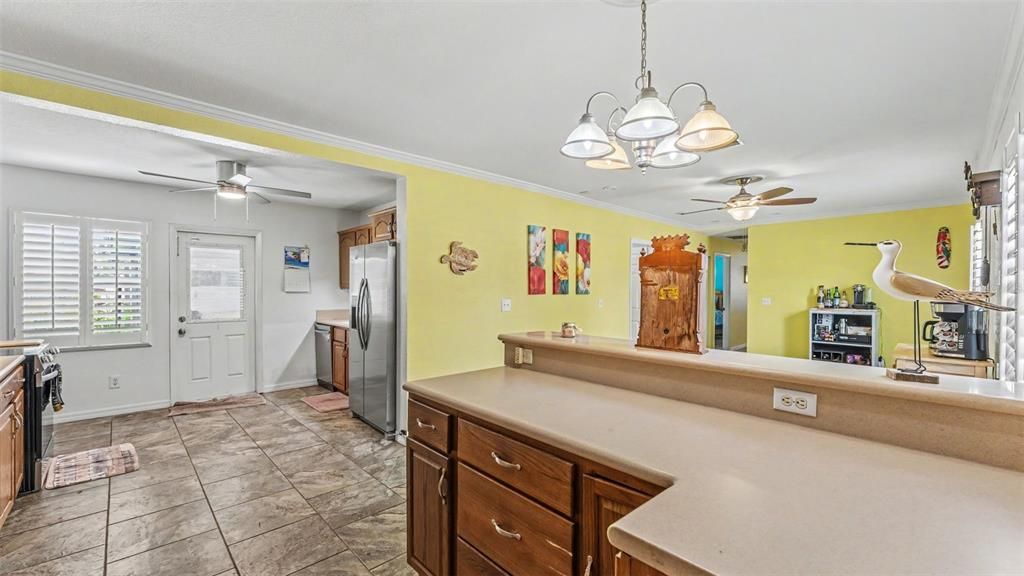 На продажу: $439,900 (5 спален, 4 ванн, 3866 Квадратных фут)