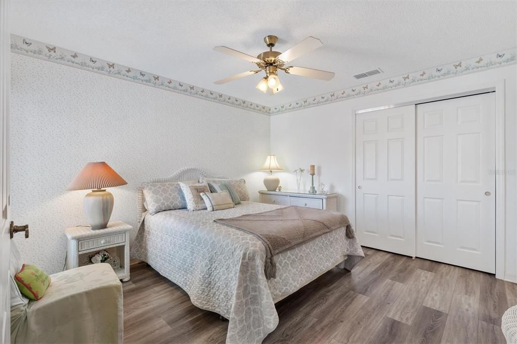 For Sale: $479,000 (2 beds, 2 baths, 1546 Square Feet)