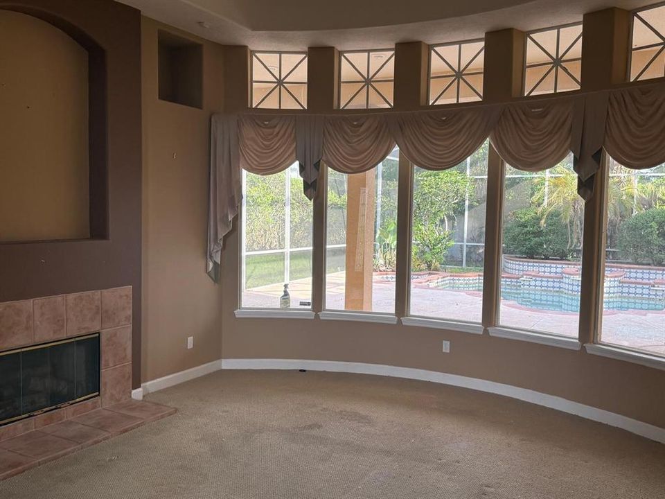 For Sale: $625,000 (5 beds, 4 baths, 3627 Square Feet)