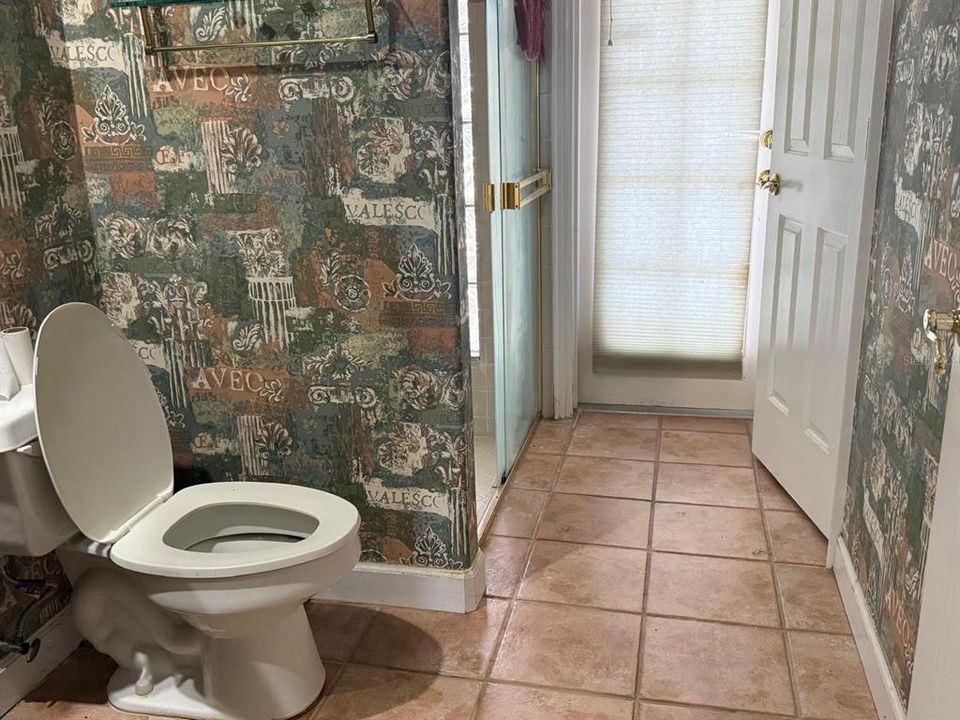 For Sale: $625,000 (5 beds, 4 baths, 3627 Square Feet)