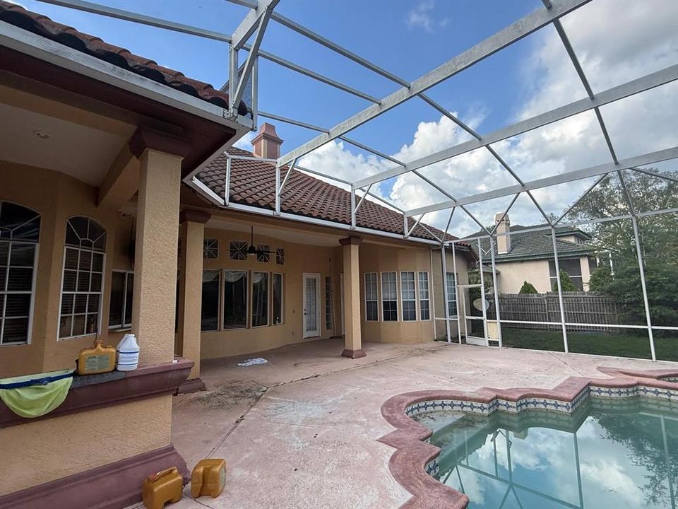 For Sale: $625,000 (5 beds, 4 baths, 3627 Square Feet)