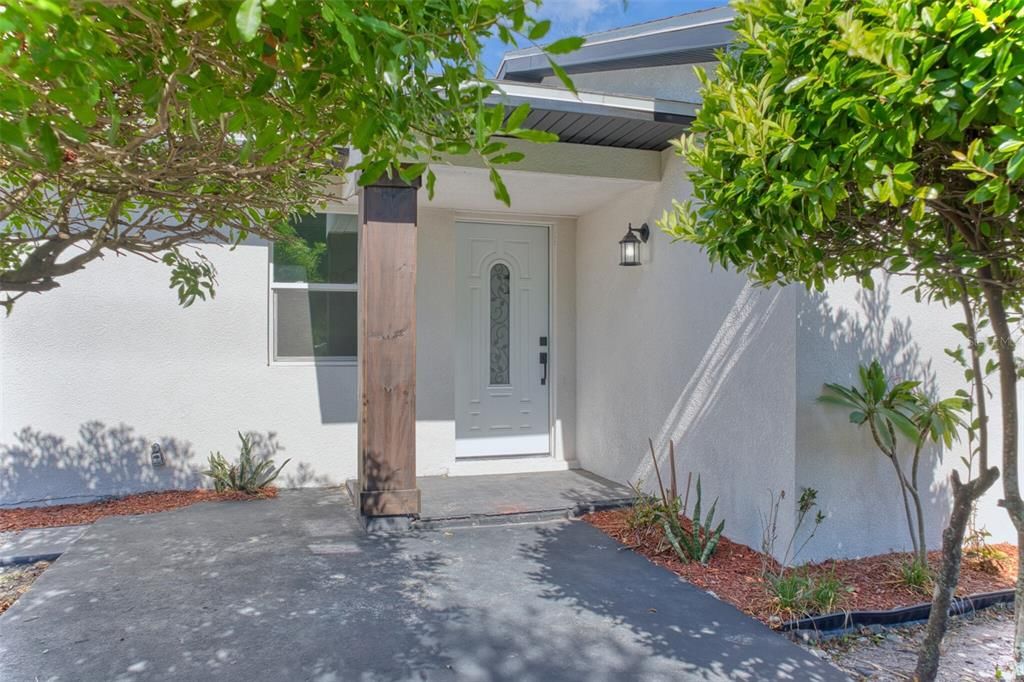 En Venta: $349,900 (3 camas, 2 baños, 1387 Pies cuadrados)