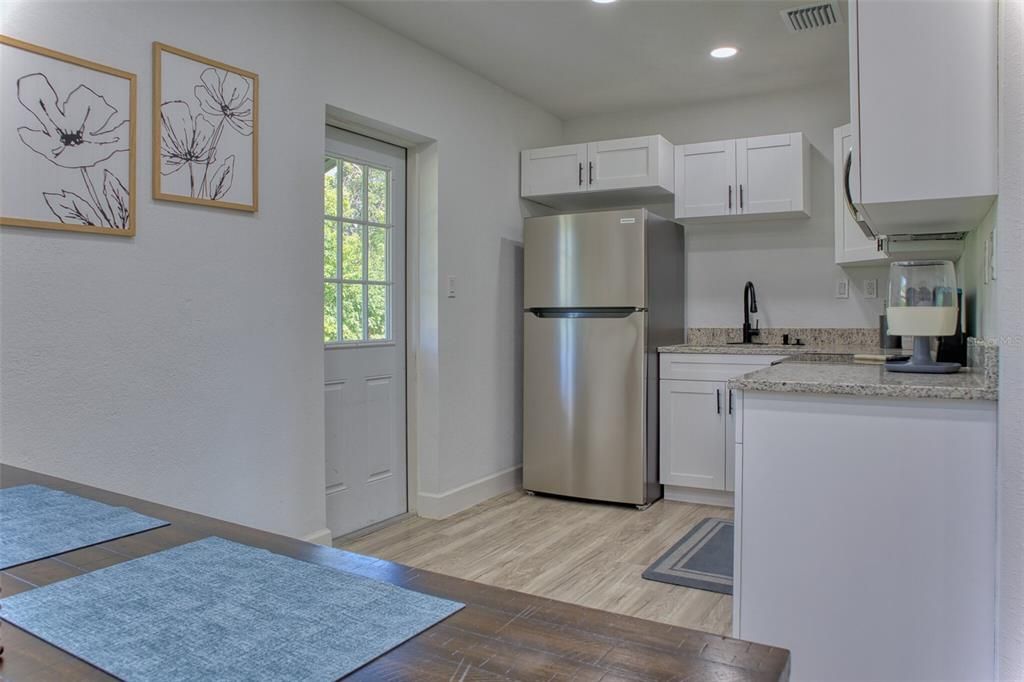 En Venta: $349,900 (3 camas, 2 baños, 1387 Pies cuadrados)
