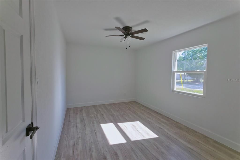 En Venta: $349,900 (3 camas, 2 baños, 1387 Pies cuadrados)
