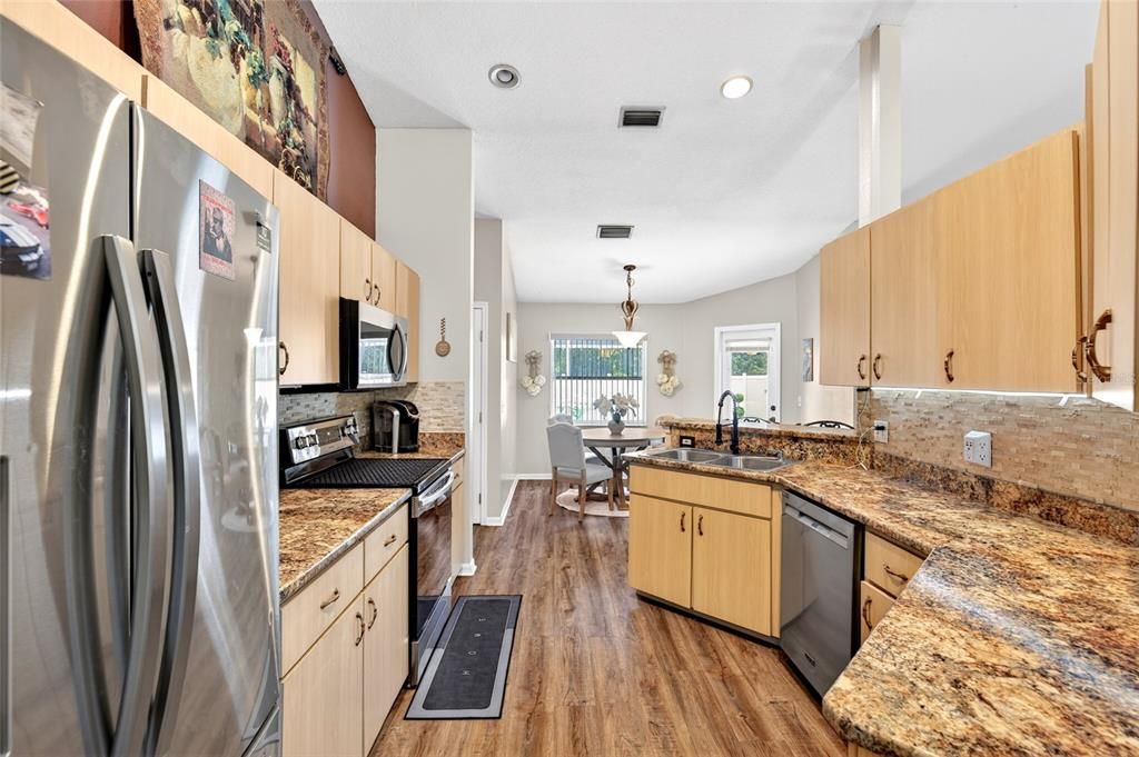En Venta: $399,900 (3 camas, 2 baños, 1746 Pies cuadrados)