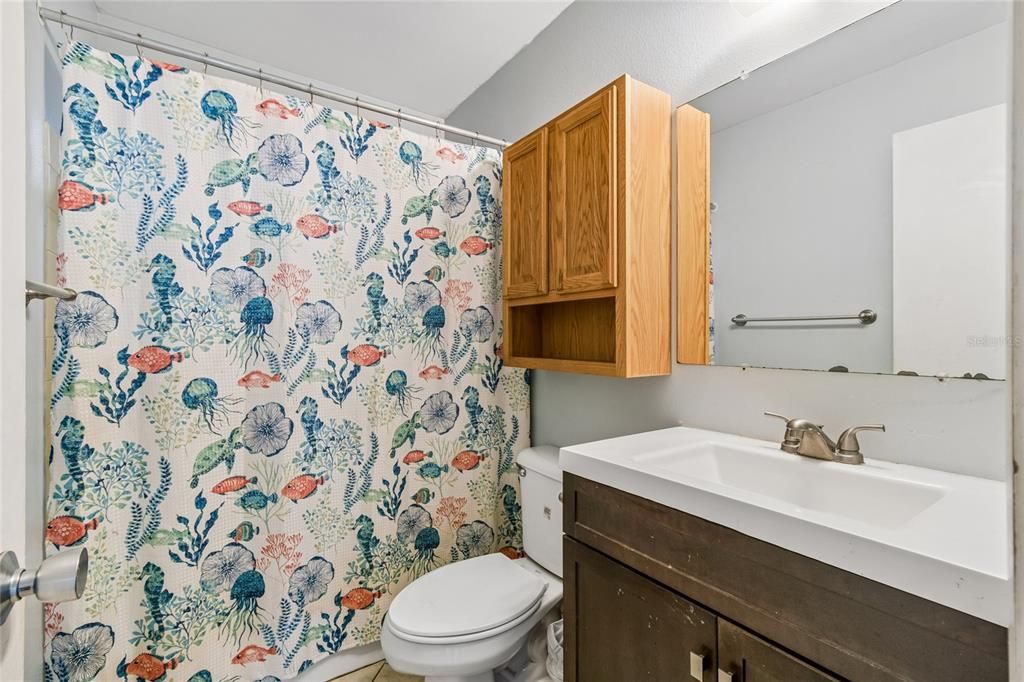 For Sale: $249,000 (2 beds, 2 baths, 1212 Square Feet)