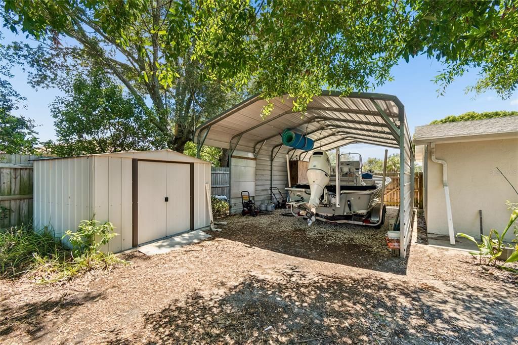 For Sale: $249,000 (2 beds, 2 baths, 1212 Square Feet)