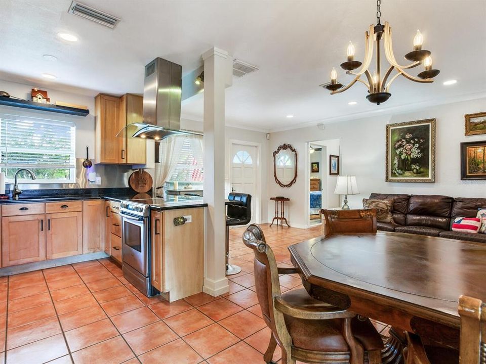 For Sale: $565,500 (3 beds, 2 baths, 1507 Square Feet)