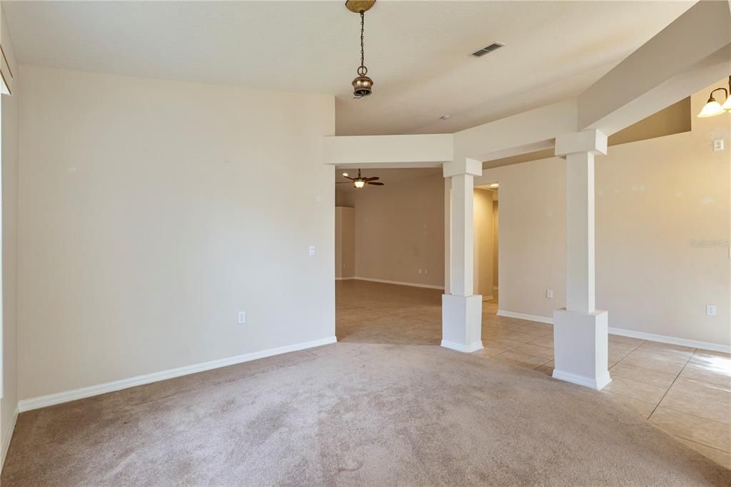 For Sale: $299,900 (3 beds, 2 baths, 1990 Square Feet)