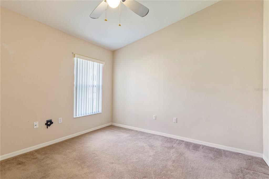For Sale: $299,900 (3 beds, 2 baths, 1990 Square Feet)
