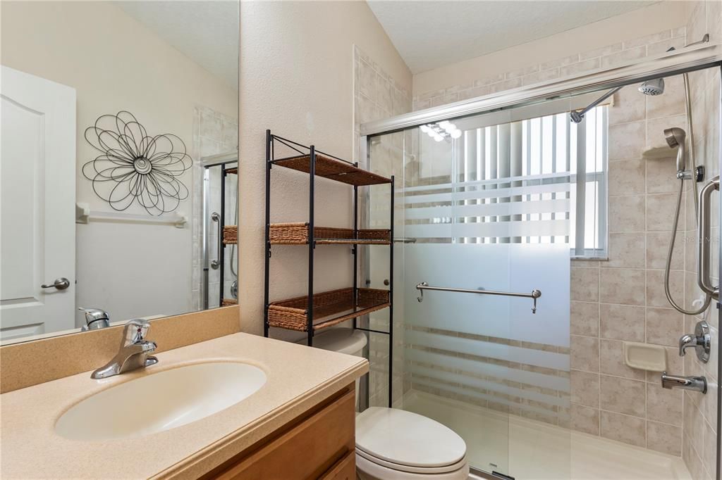 For Sale: $299,900 (3 beds, 2 baths, 1990 Square Feet)