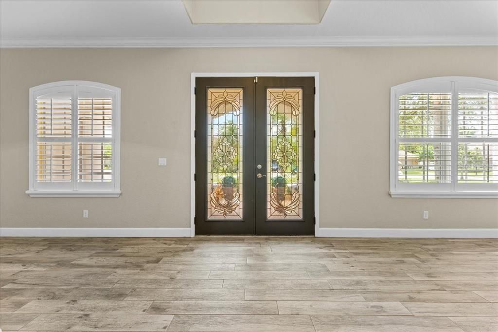 For Sale: $835,000 (5 beds, 3 baths, 3622 Square Feet)