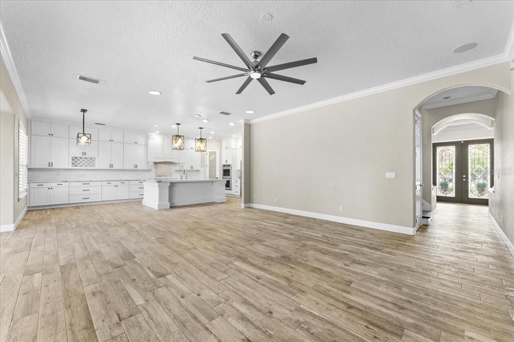 For Sale: $835,000 (5 beds, 3 baths, 3622 Square Feet)