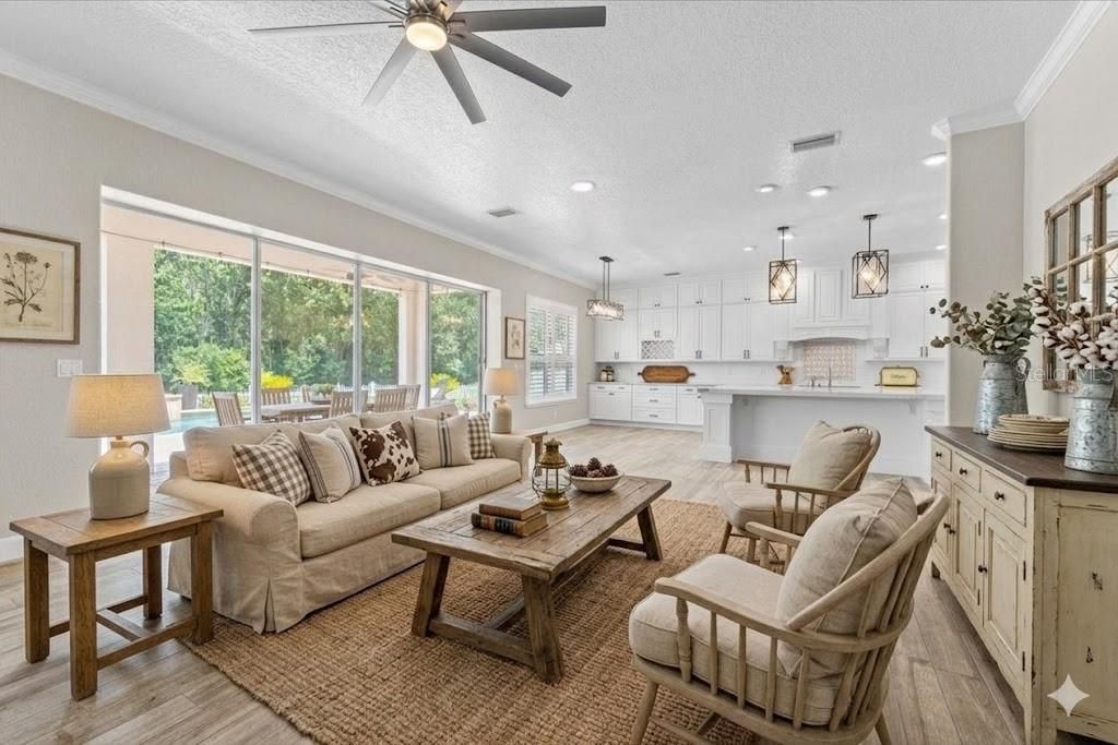 For Sale: $835,000 (5 beds, 3 baths, 3622 Square Feet)