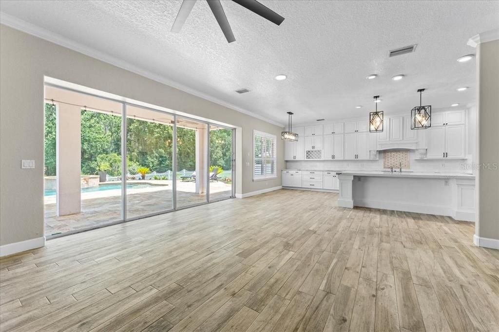 For Sale: $835,000 (5 beds, 3 baths, 3622 Square Feet)