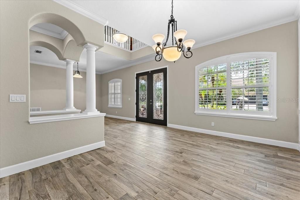 For Sale: $835,000 (5 beds, 3 baths, 3622 Square Feet)