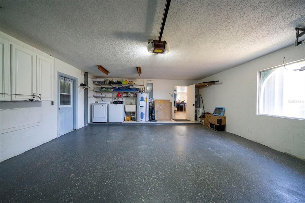 For Sale: $579,500 (3 beds, 2 baths, 1553 Square Feet)