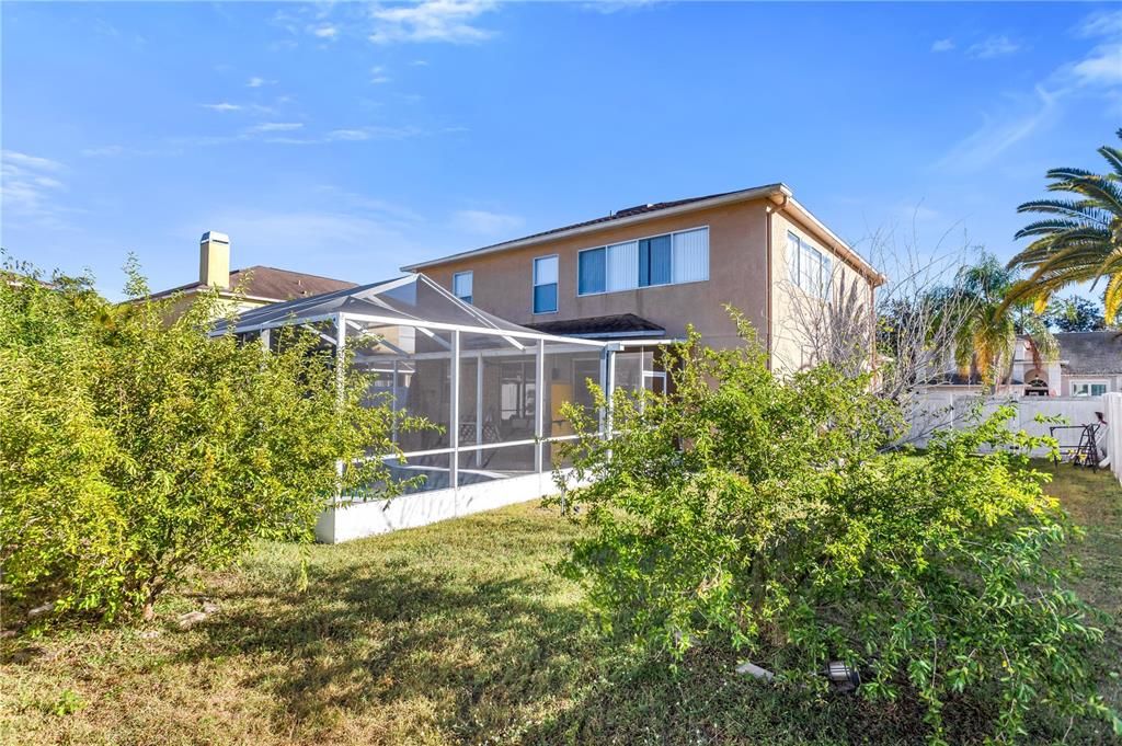 For Sale: $649,000 (3 beds, 2 baths, 2500 Square Feet)