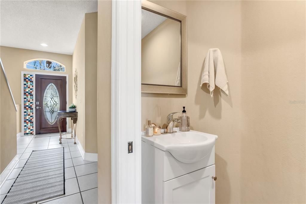 For Sale: $649,000 (3 beds, 2 baths, 2500 Square Feet)