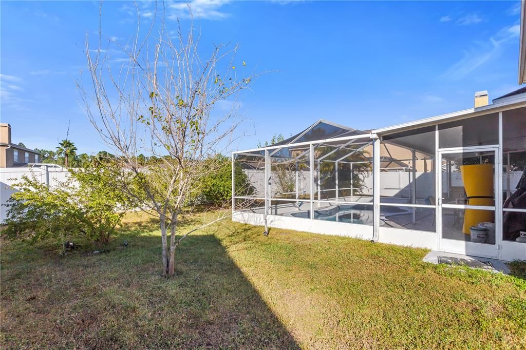 For Sale: $649,000 (3 beds, 2 baths, 2500 Square Feet)