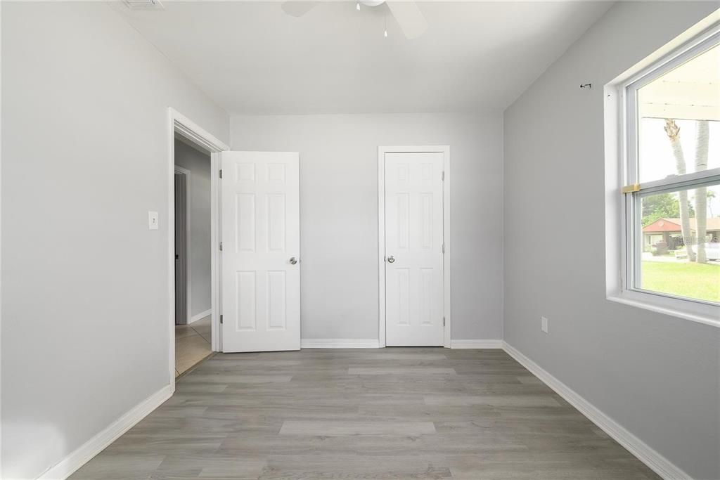 For Sale: $309,000 (4 beds, 2 baths, 1480 Square Feet)