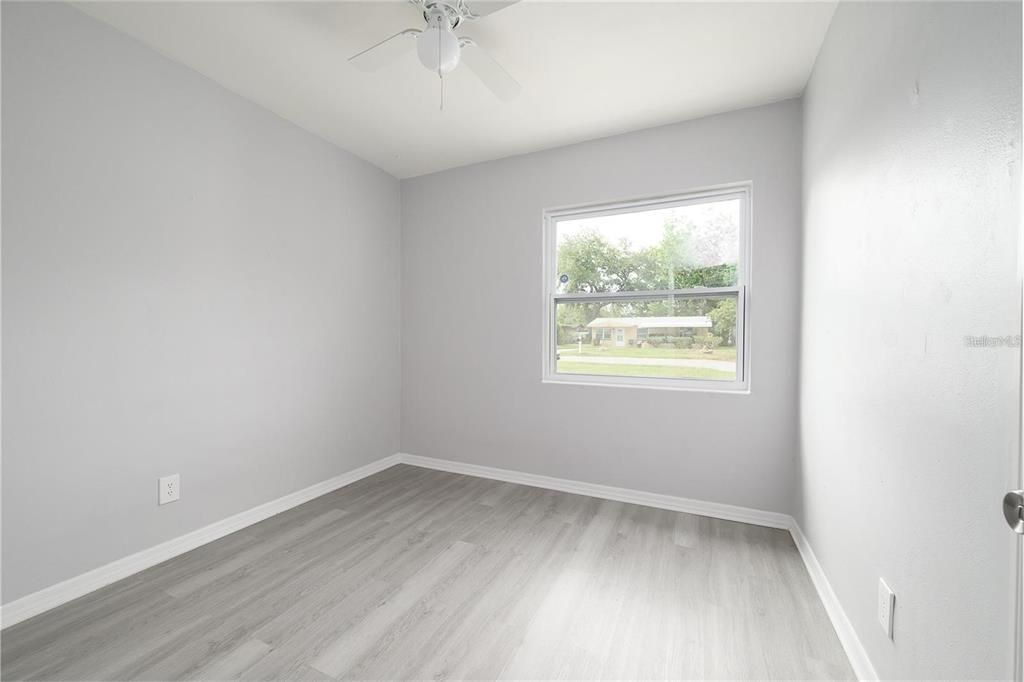 For Sale: $309,000 (4 beds, 2 baths, 1480 Square Feet)