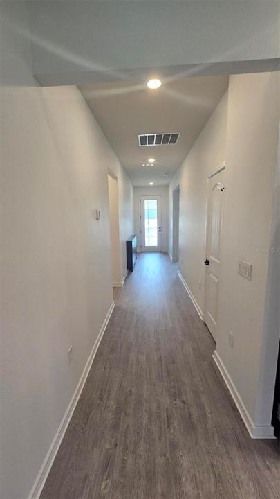 For Rent: $3,000 (4 beds, 2 baths, 1828 Square Feet)