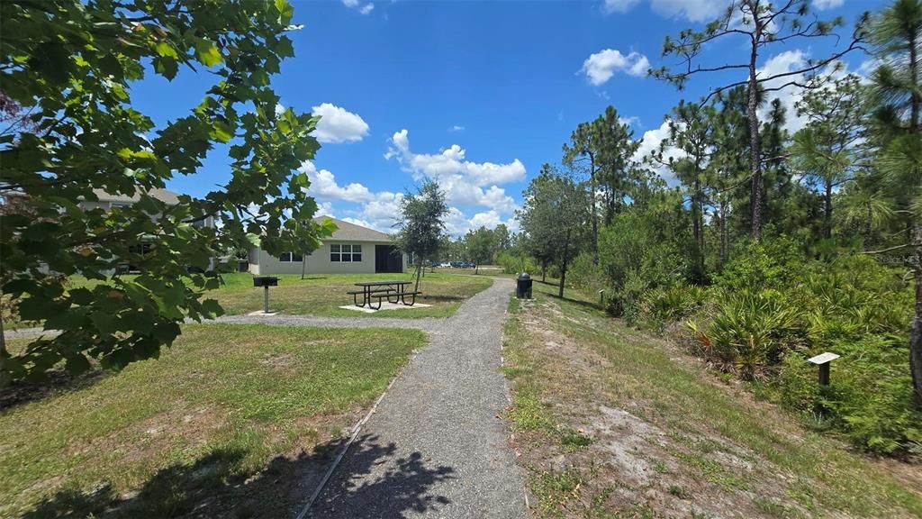 For Rent: $3,000 (4 beds, 2 baths, 1828 Square Feet)