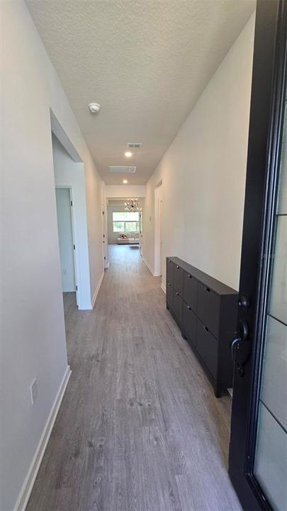 For Rent: $3,000 (4 beds, 2 baths, 1828 Square Feet)