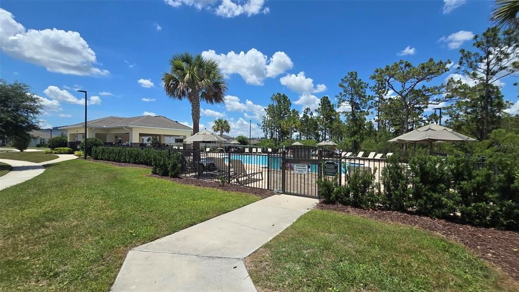 For Rent: $3,000 (4 beds, 2 baths, 1828 Square Feet)