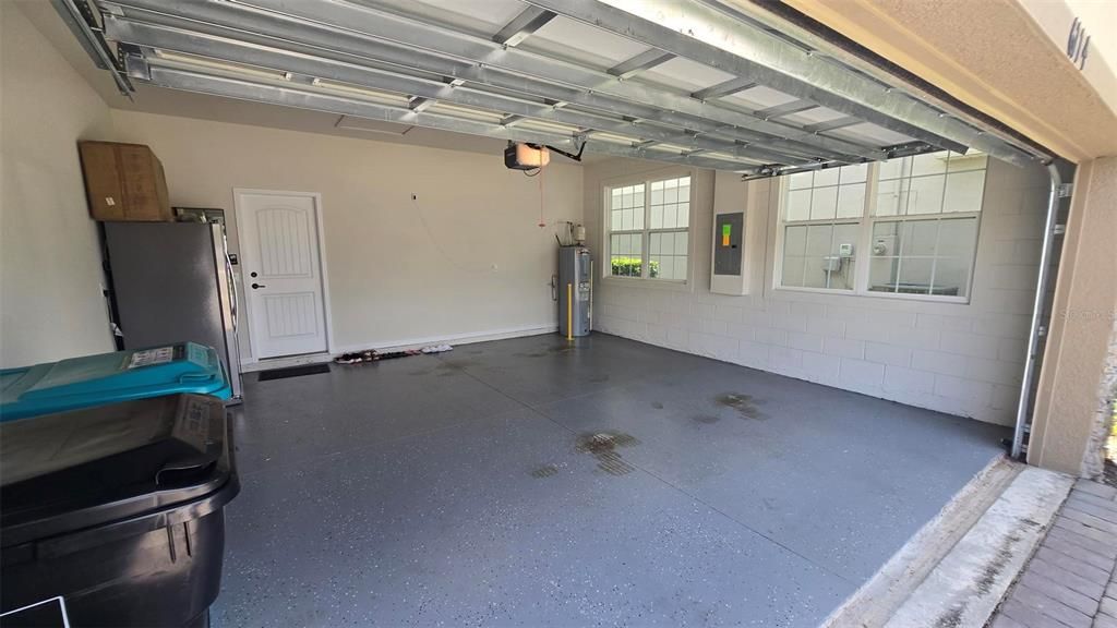 For Rent: $3,000 (4 beds, 2 baths, 1828 Square Feet)