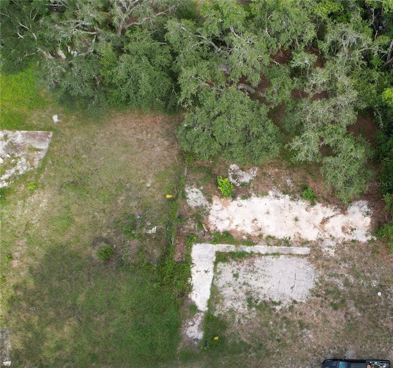 На продажу: $24,900 (0.19 acres)