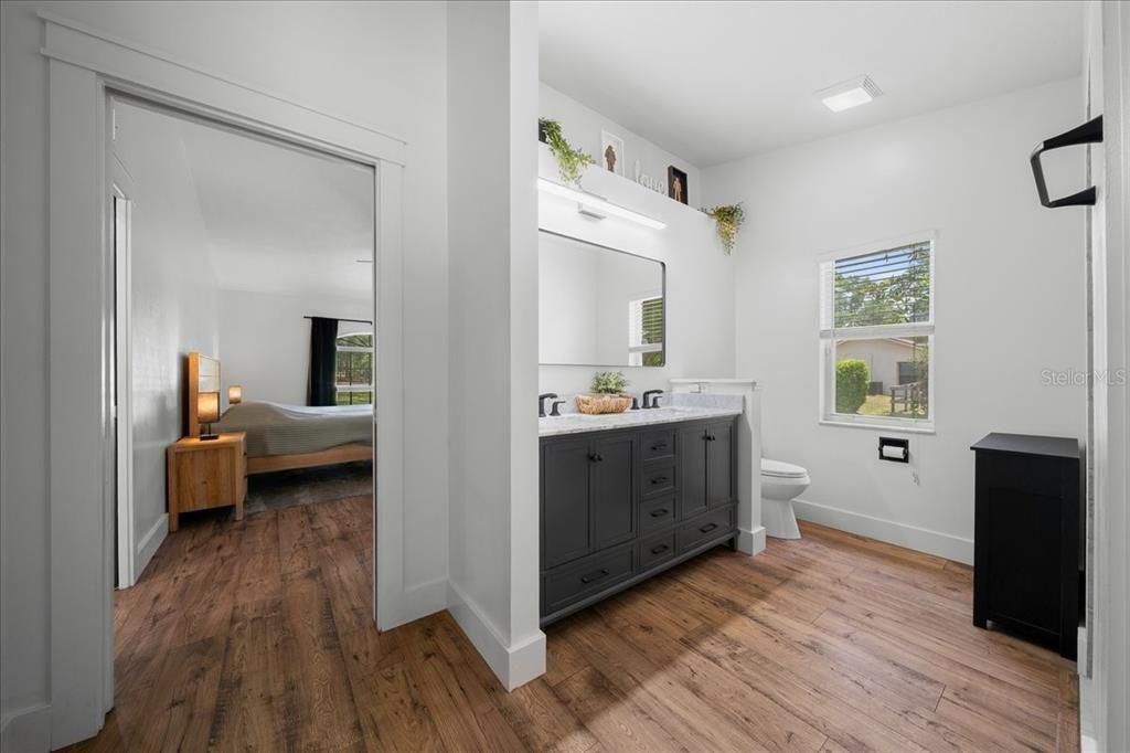 For Sale: $419,900 (3 beds, 2 baths, 1626 Square Feet)