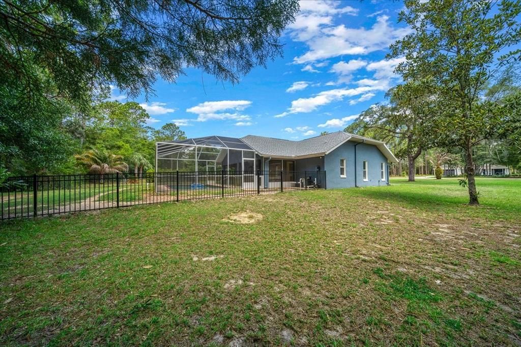 For Sale: $419,900 (3 beds, 2 baths, 1626 Square Feet)