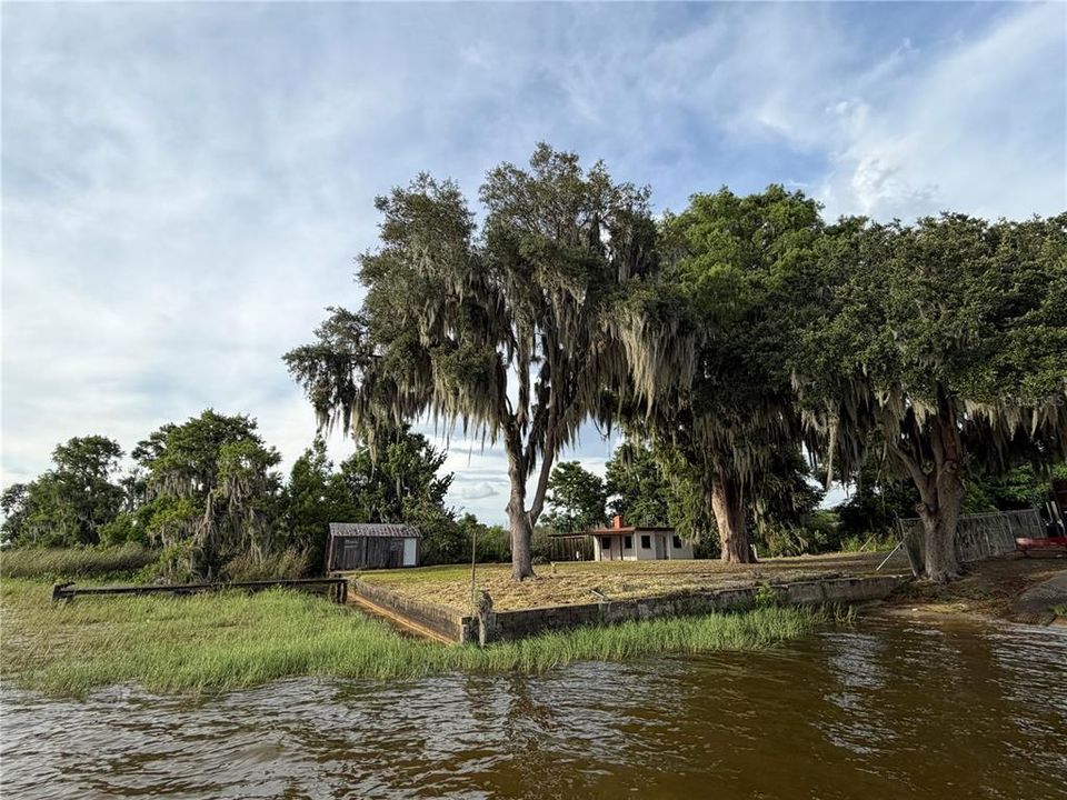For Sale: $277,000 (1 beds, 1 baths, 400 Square Feet)