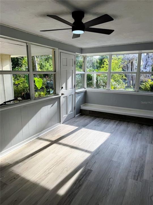 For Rent: $2,500 (3 beds, 2 baths, 1188 Square Feet)