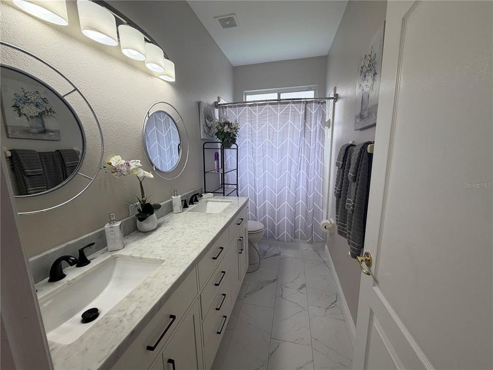 En Renta: $3,900 (4 camas, 3 baños, 2658 Pies cuadrados)