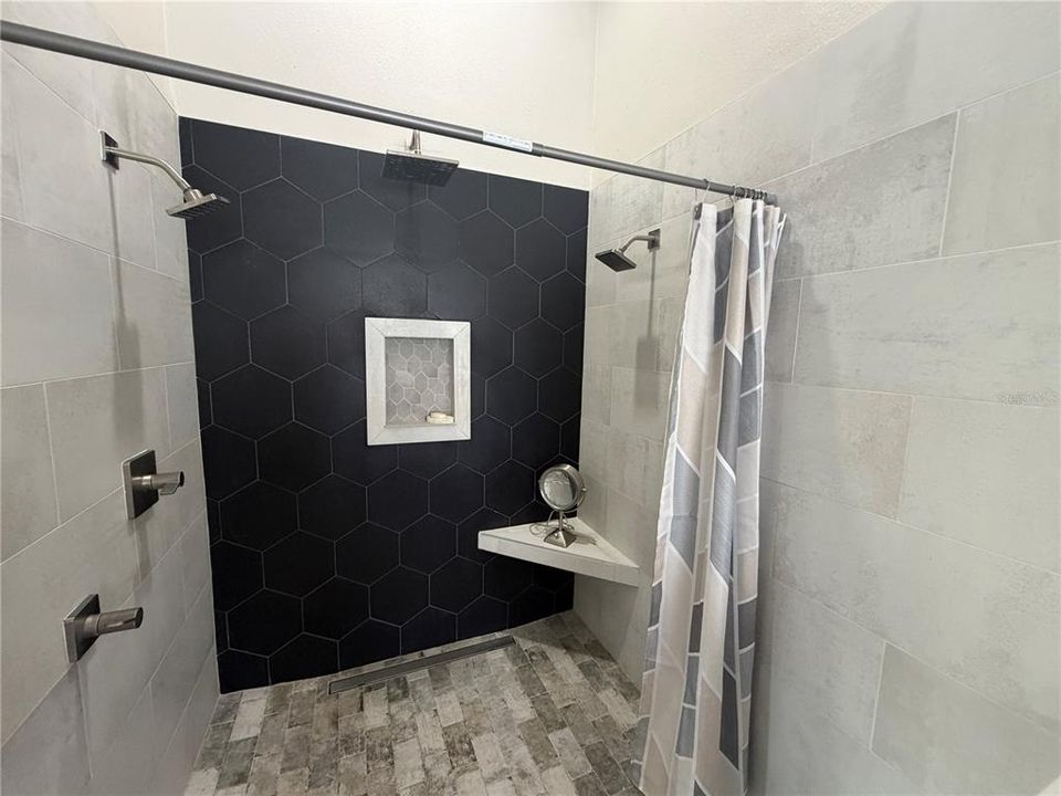 En Renta: $3,900 (4 camas, 3 baños, 2658 Pies cuadrados)
