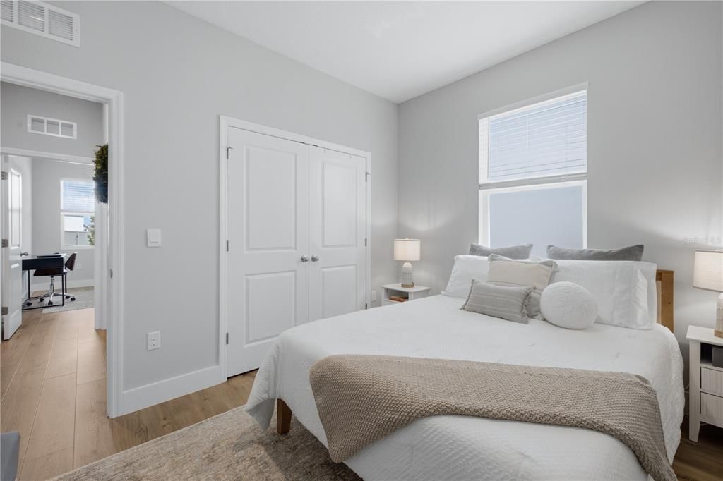 For Sale: $459,900 (3 beds, 2 baths, 1844 Square Feet)