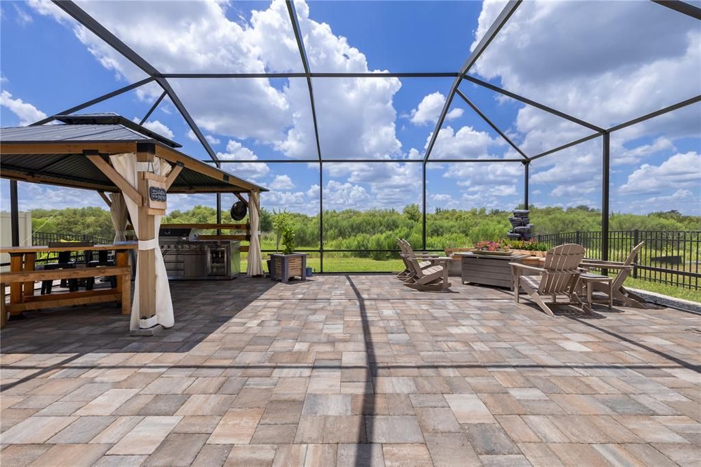 For Sale: $459,900 (3 beds, 2 baths, 1844 Square Feet)